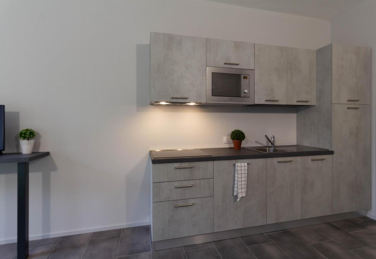 Appartamento Lime - Affitti Brevi Italia Lecco Exterior foto